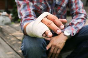 Fingertip fracture compensation