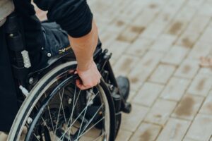 paralysis injury claim
