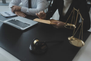 A cancer specialist solicitor offers free legal advice to their client seeking to make a claim 